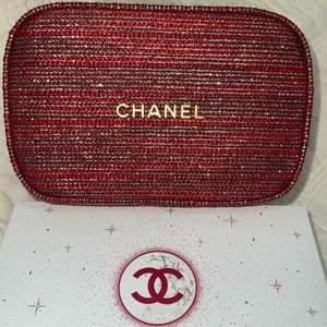 Chanel 2022 make up cosmetic pouch